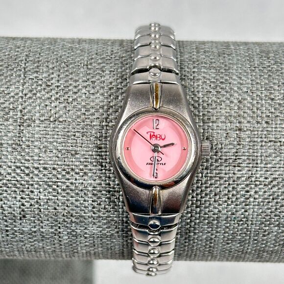 Free Style Watch Womens 18mm Pink Dial Tabu Stretchy Silver Tone New Battery - Picture 1 of 11